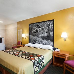 King Room Mobility or hearing accessible